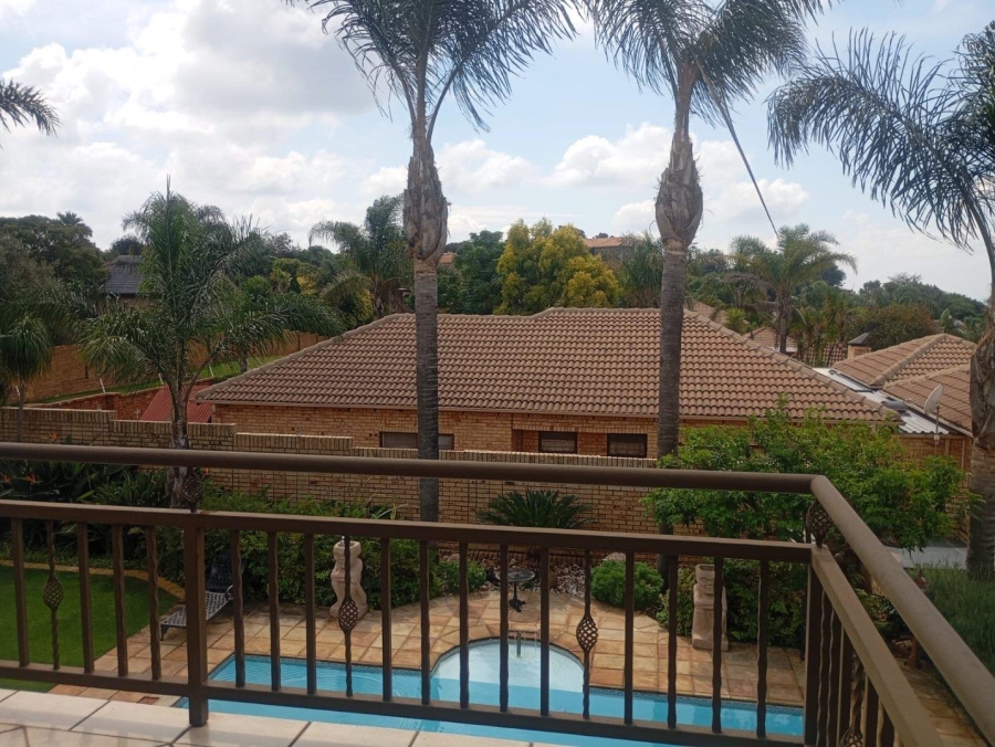 5 Bedroom Property for Sale in Chancliff Ridge Gauteng