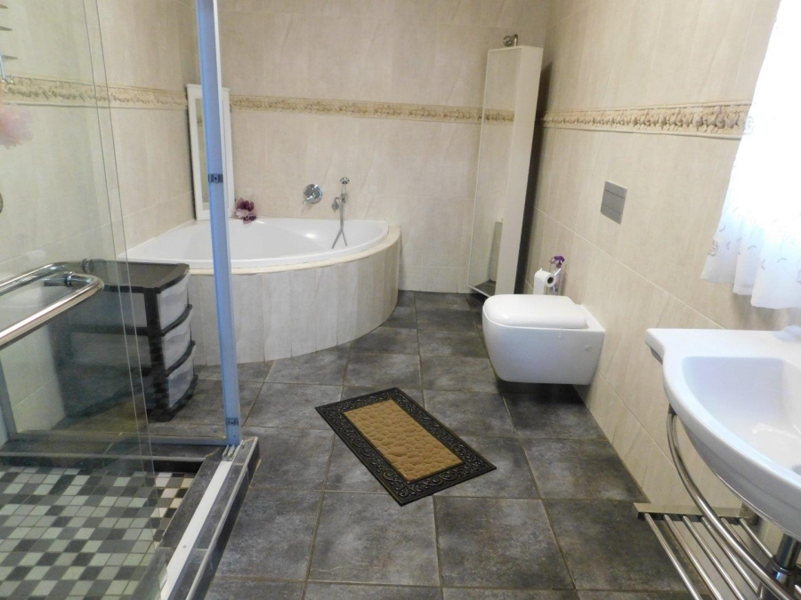 3 Bedroom Property for Sale in Noordkruin Gauteng