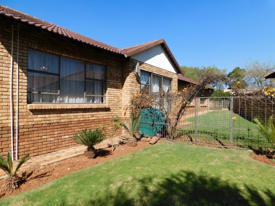 3 Bedroom Property for Sale in Noordkruin Gauteng