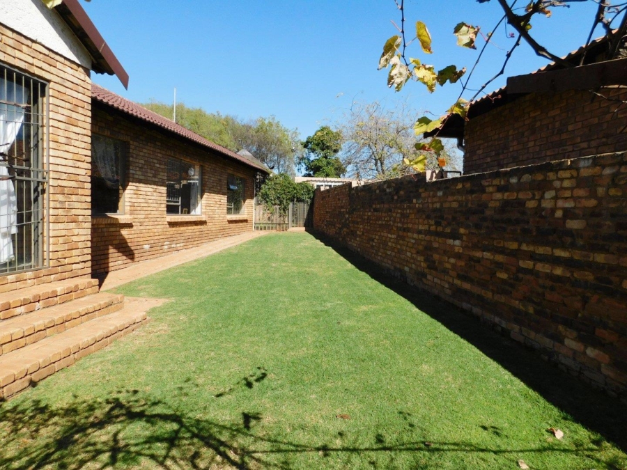3 Bedroom Property for Sale in Noordkruin Gauteng
