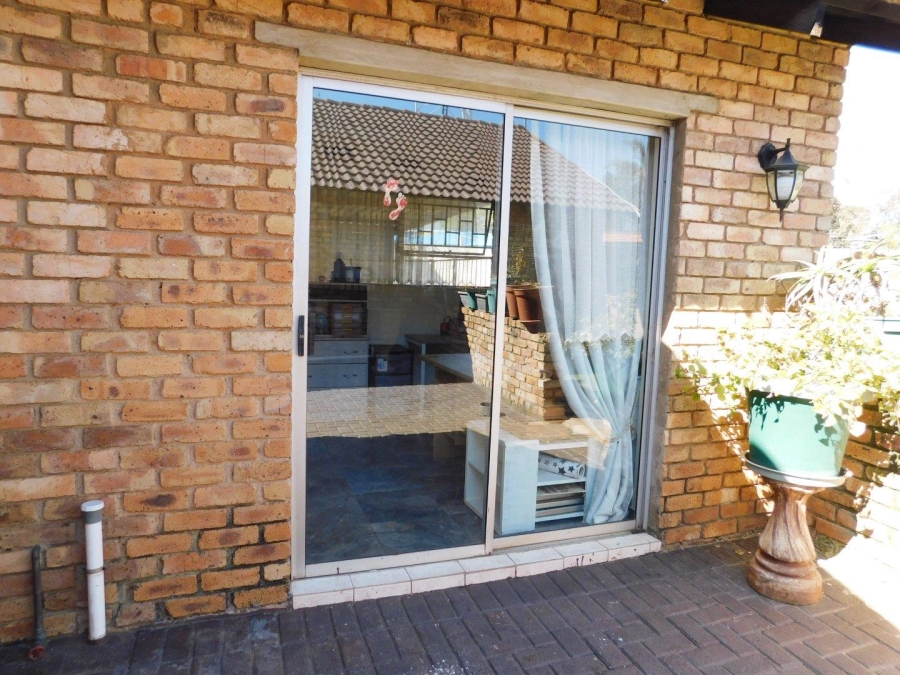 3 Bedroom Property for Sale in Noordkruin Gauteng