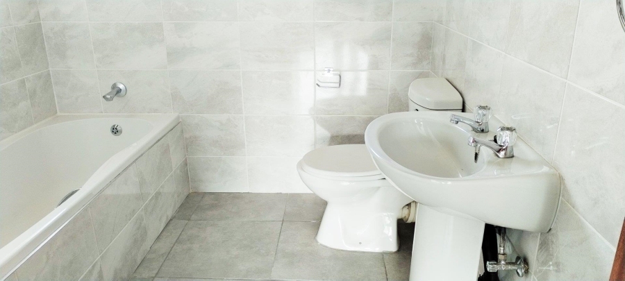 3 Bedroom Property for Sale in Rant En Dal Gauteng