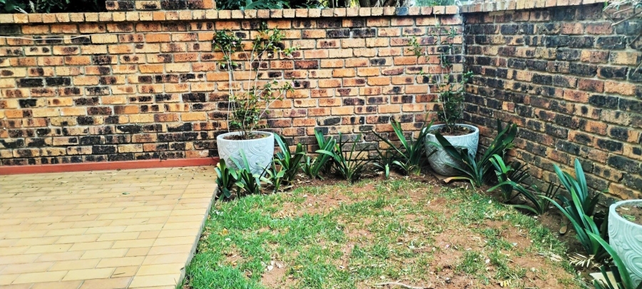3 Bedroom Property for Sale in Rant En Dal Gauteng