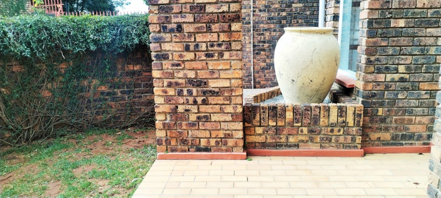 3 Bedroom Property for Sale in Rant En Dal Gauteng