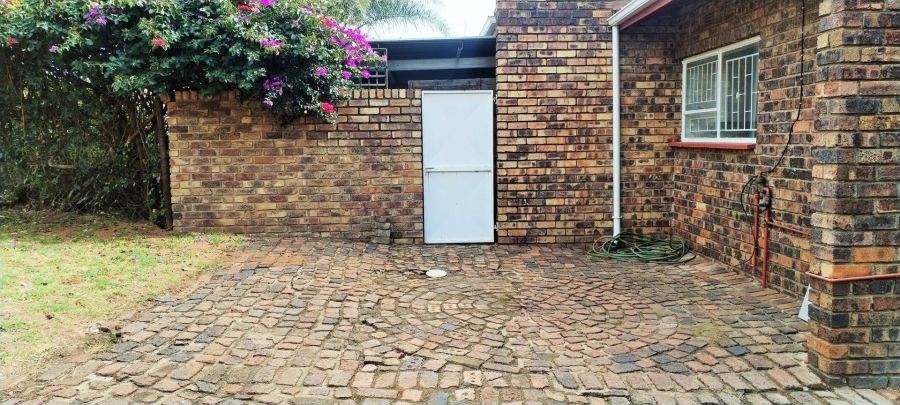 3 Bedroom Property for Sale in Rant En Dal Gauteng