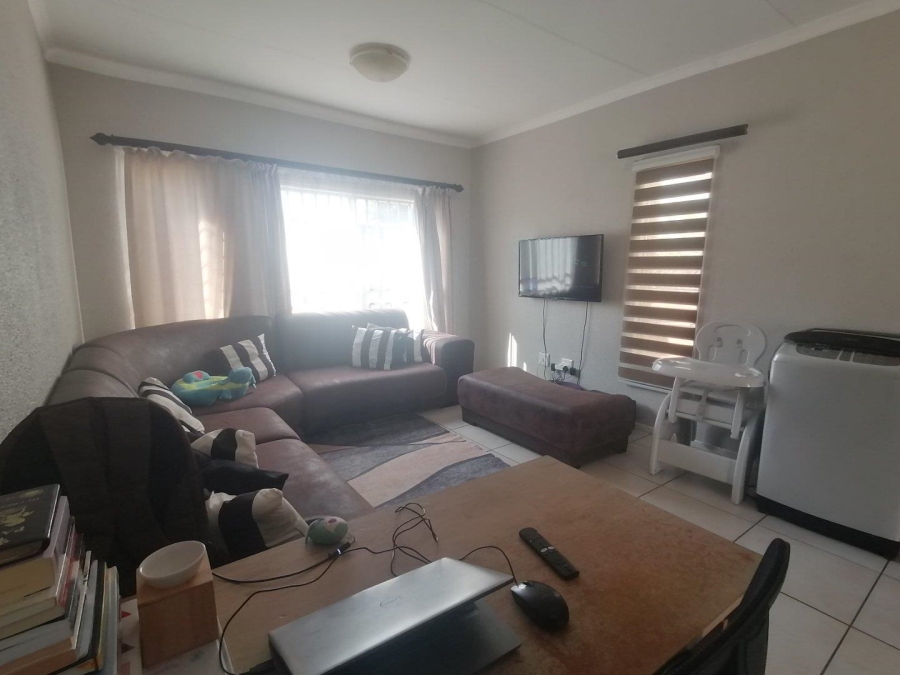 2 Bedroom Property for Sale in Amorosa Gauteng