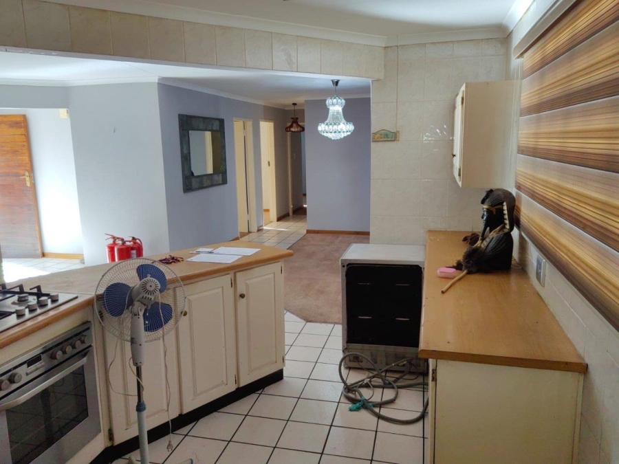 3 Bedroom Property for Sale in Hectorton Gauteng