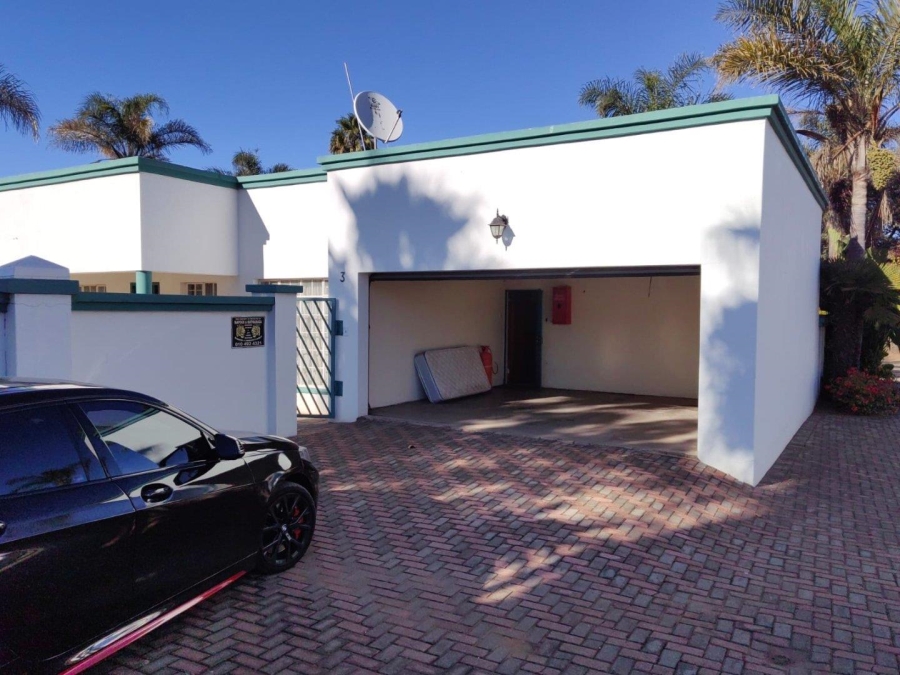 3 Bedroom Property for Sale in Hectorton Gauteng