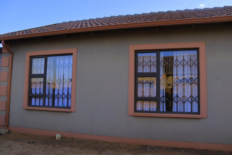 3 Bedroom Property for Sale in Toekomsrus Gauteng