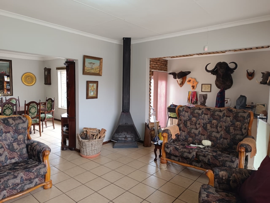 3 Bedroom Property for Sale in Helikonpark Gauteng