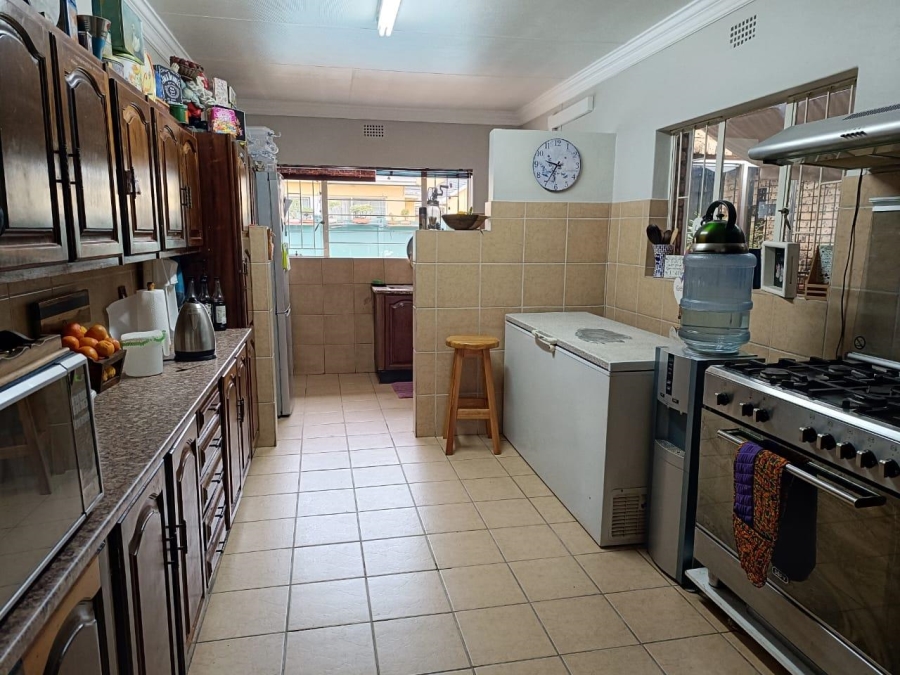 3 Bedroom Property for Sale in Helikonpark Gauteng