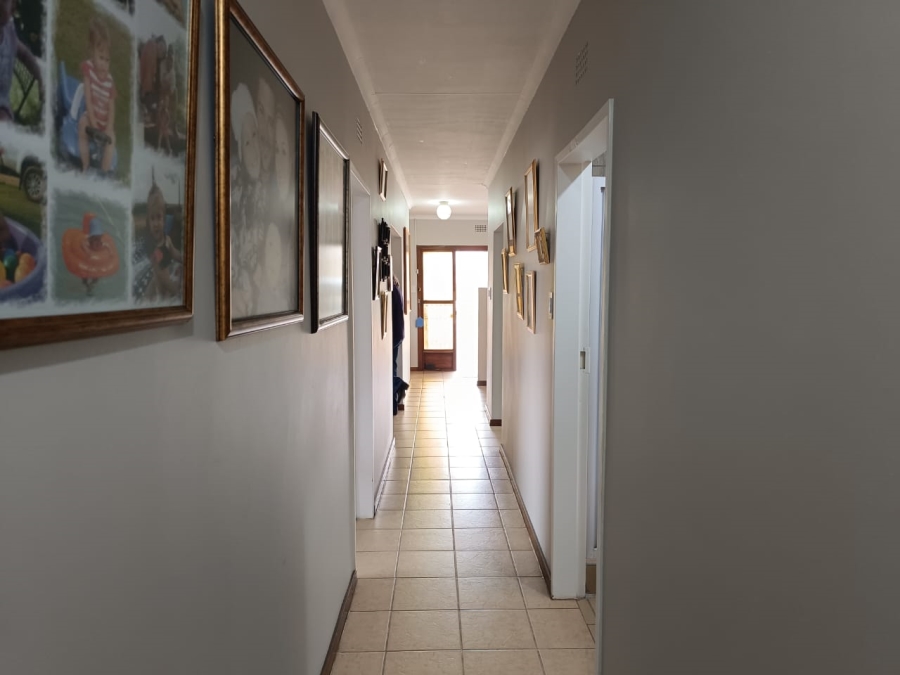 3 Bedroom Property for Sale in Helikonpark Gauteng