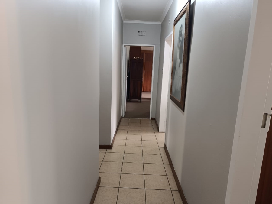 3 Bedroom Property for Sale in Helikonpark Gauteng