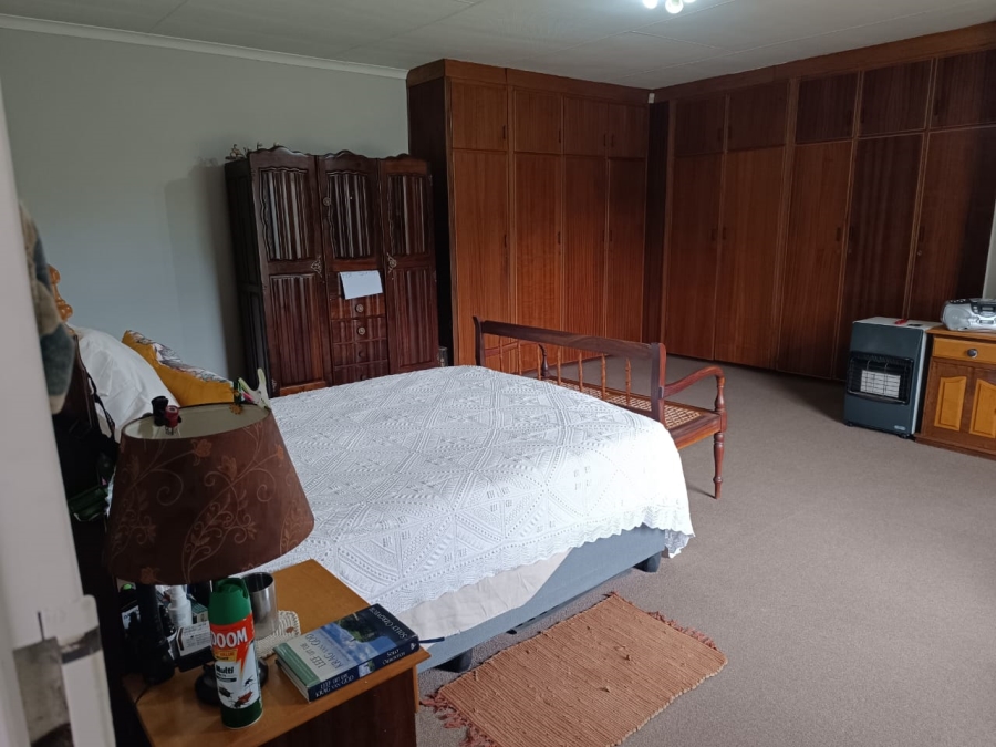 3 Bedroom Property for Sale in Helikonpark Gauteng