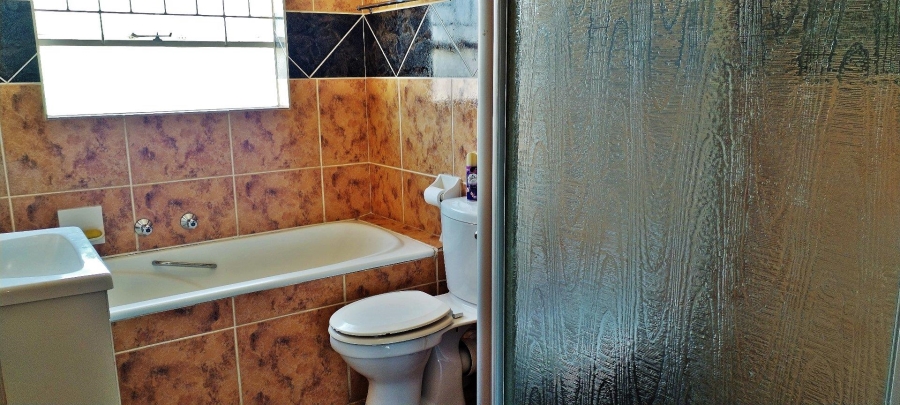 3 Bedroom Property for Sale in Rant En Dal Gauteng