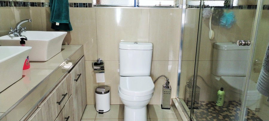3 Bedroom Property for Sale in Rant En Dal Gauteng