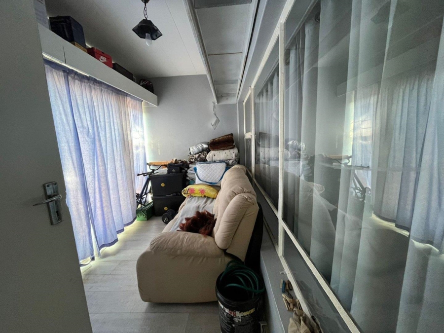 2 Bedroom Property for Sale in Wentworth Park Gauteng