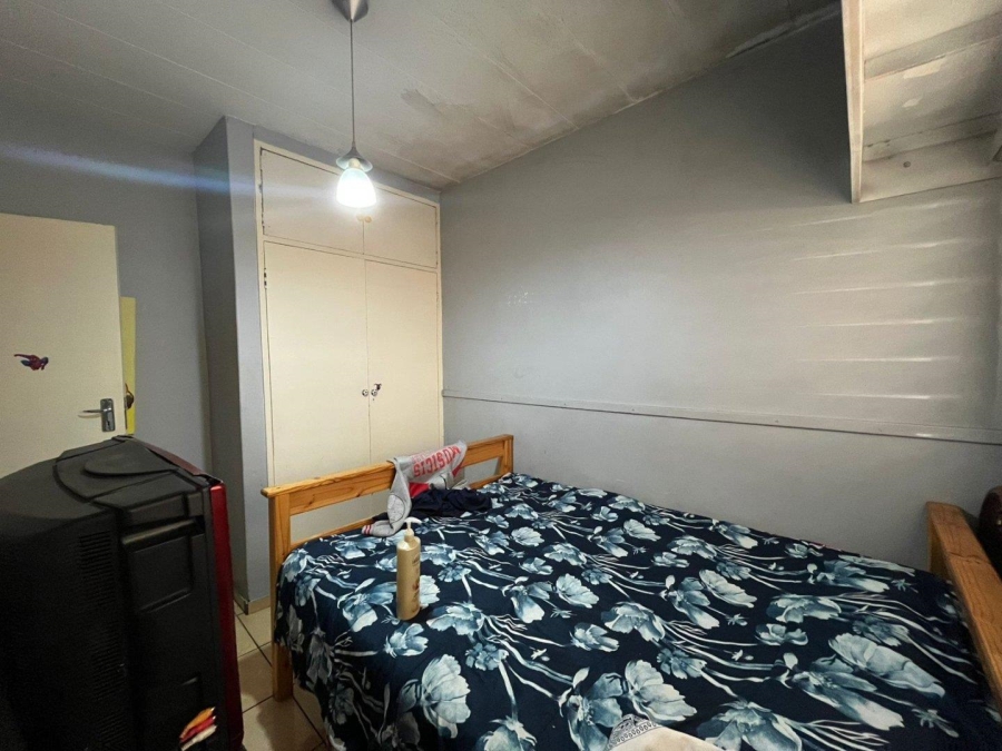 2 Bedroom Property for Sale in Wentworth Park Gauteng