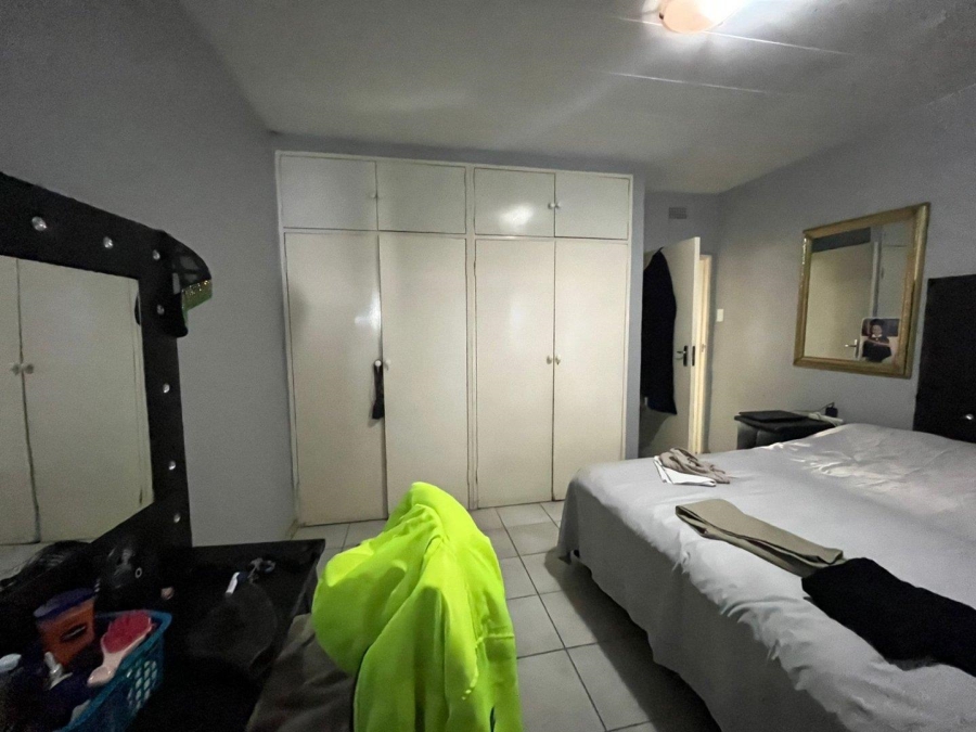 2 Bedroom Property for Sale in Wentworth Park Gauteng
