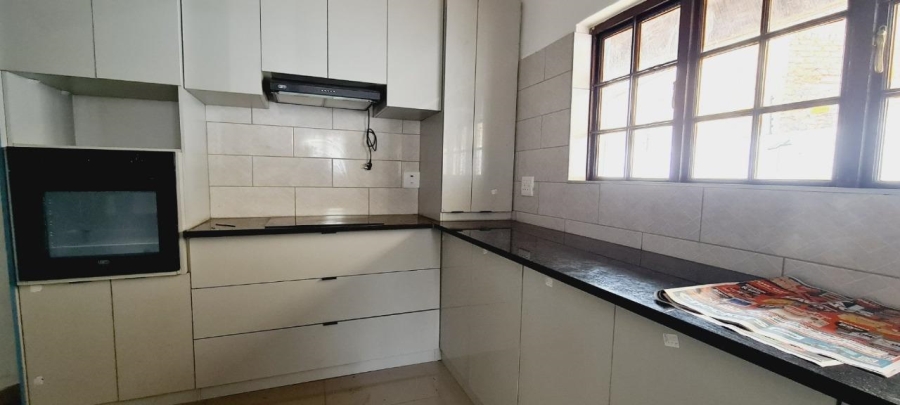 4 Bedroom Property for Sale in Eike Park Gauteng