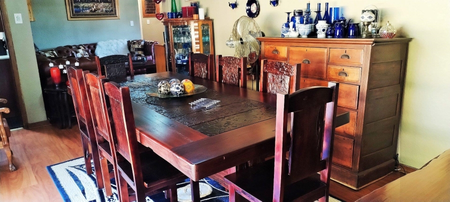 4 Bedroom Property for Sale in Rant En Dal Gauteng