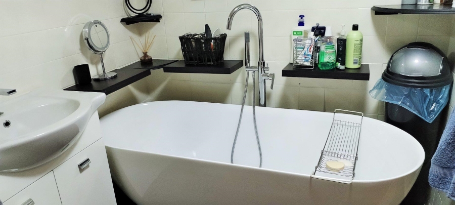 4 Bedroom Property for Sale in Rant En Dal Gauteng