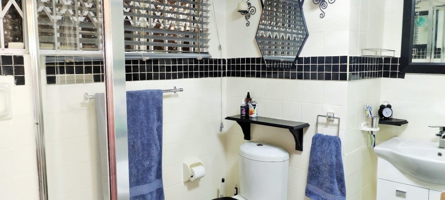 4 Bedroom Property for Sale in Rant En Dal Gauteng