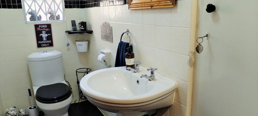 4 Bedroom Property for Sale in Rant En Dal Gauteng