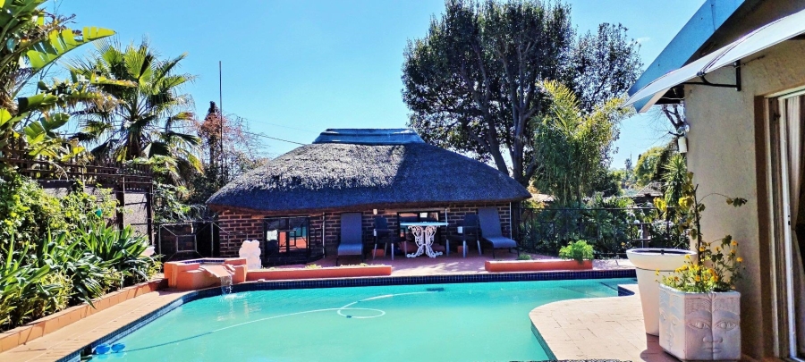 4 Bedroom Property for Sale in Rant En Dal Gauteng