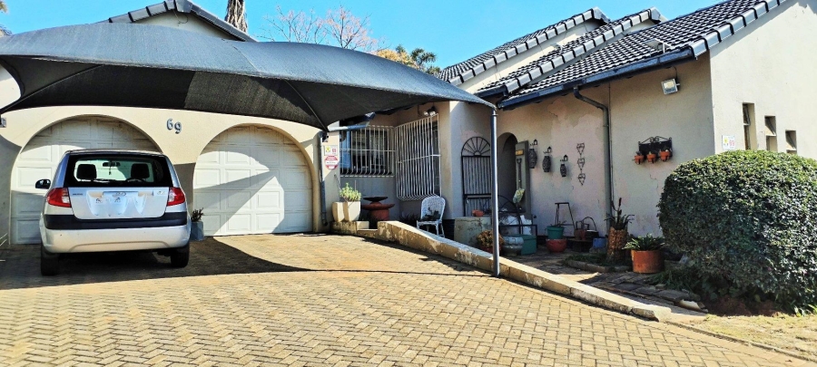 3 Bedroom Property for Sale in Rant En Dal Gauteng