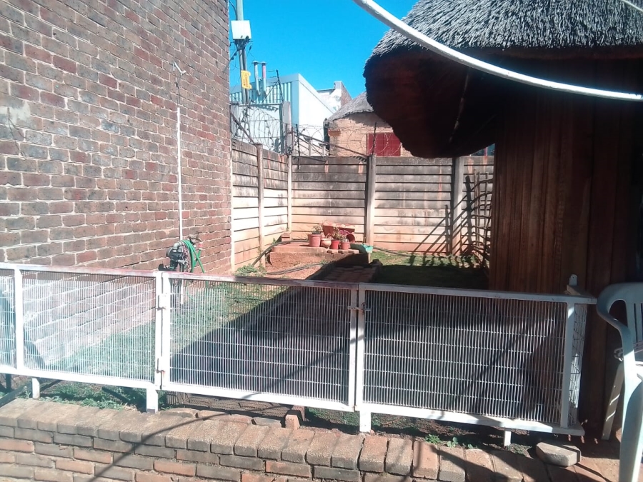 3 Bedroom Property for Sale in Wentworth Park Gauteng