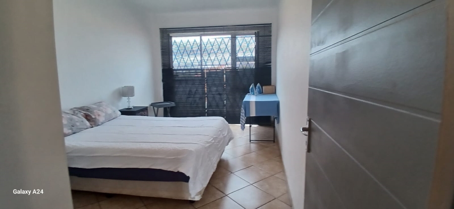 2 Bedroom Property for Sale in Eike Park Gauteng