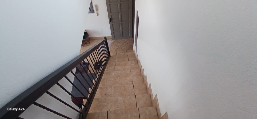 2 Bedroom Property for Sale in Eike Park Gauteng