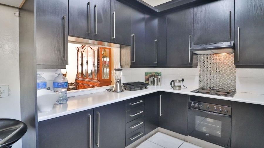 3 Bedroom Property for Sale in Highlands North Gauteng