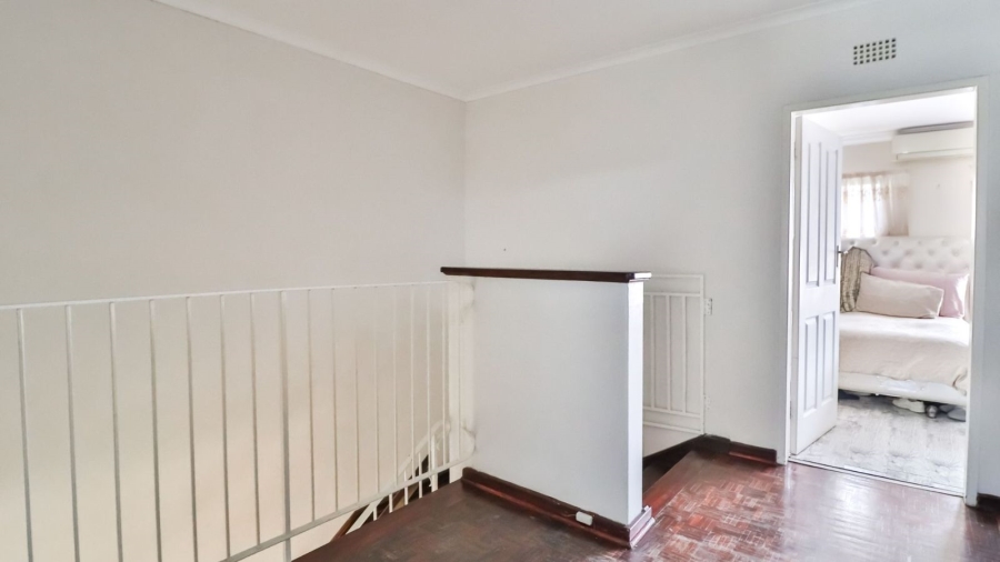 3 Bedroom Property for Sale in Highlands North Gauteng