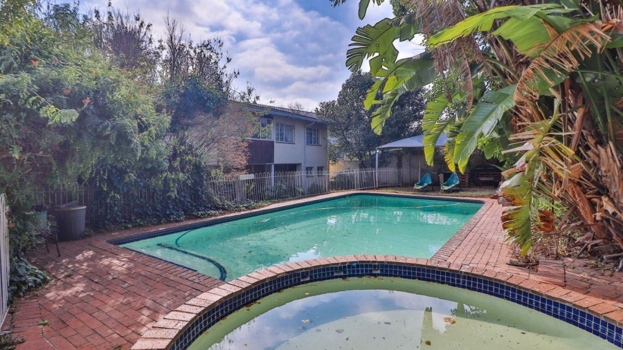 3 Bedroom Property for Sale in Highlands North Gauteng