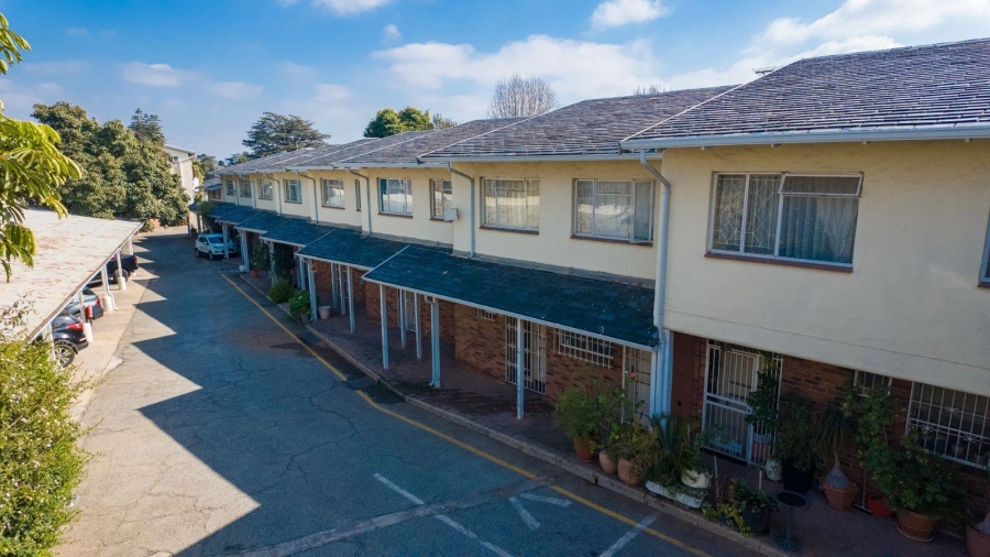 3 Bedroom Property for Sale in Highlands North Gauteng