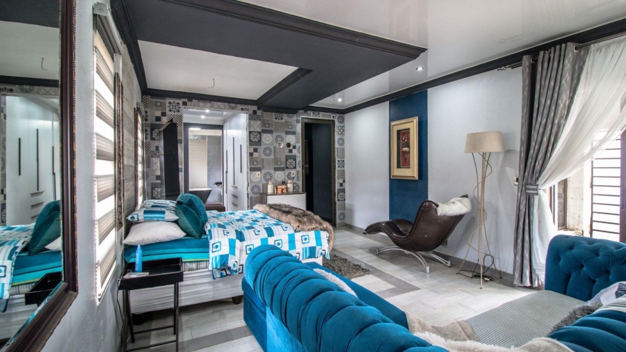3 Bedroom Property for Sale in Denneoord Gauteng