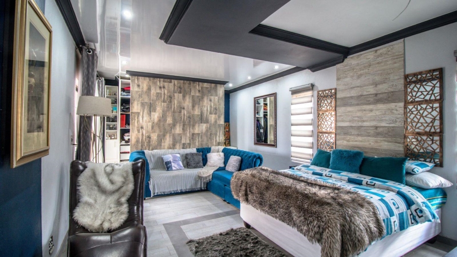3 Bedroom Property for Sale in Denneoord Gauteng