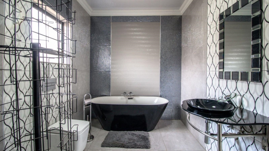 3 Bedroom Property for Sale in Denneoord Gauteng