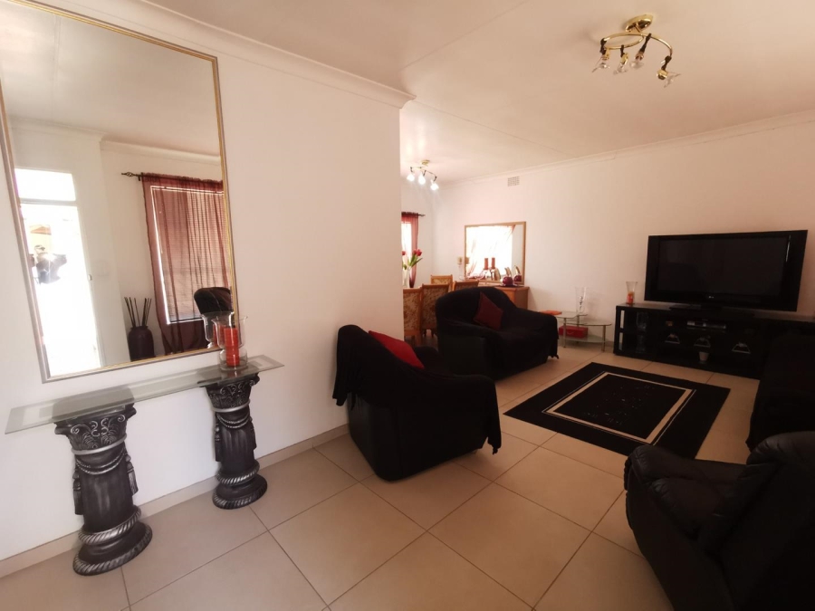 3 Bedroom Property for Sale in Symhurst Gauteng