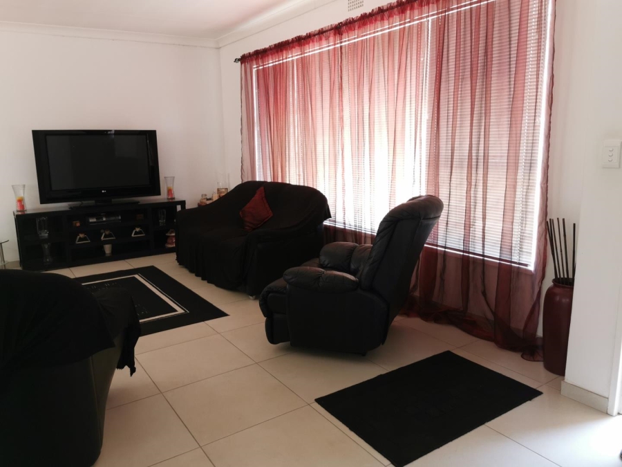 3 Bedroom Property for Sale in Symhurst Gauteng