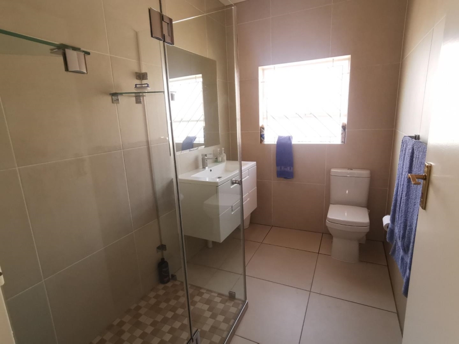 3 Bedroom Property for Sale in Symhurst Gauteng