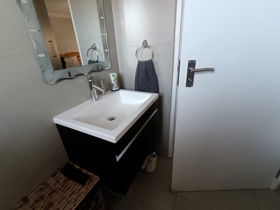 2 Bedroom Property for Sale in Rynfield Gauteng