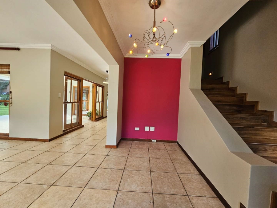 To Let 4 Bedroom Property for Rent in Bryanston Gauteng