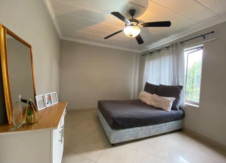 2 Bedroom Property for Sale in Bloubosrand Gauteng
