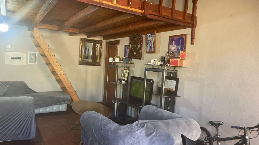 To Let 2 Bedroom Property for Rent in Brixton Gauteng