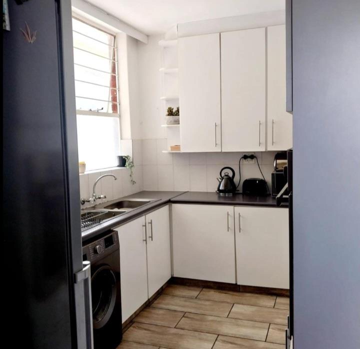 To Let 3 Bedroom Property for Rent in Sandton Central Gauteng