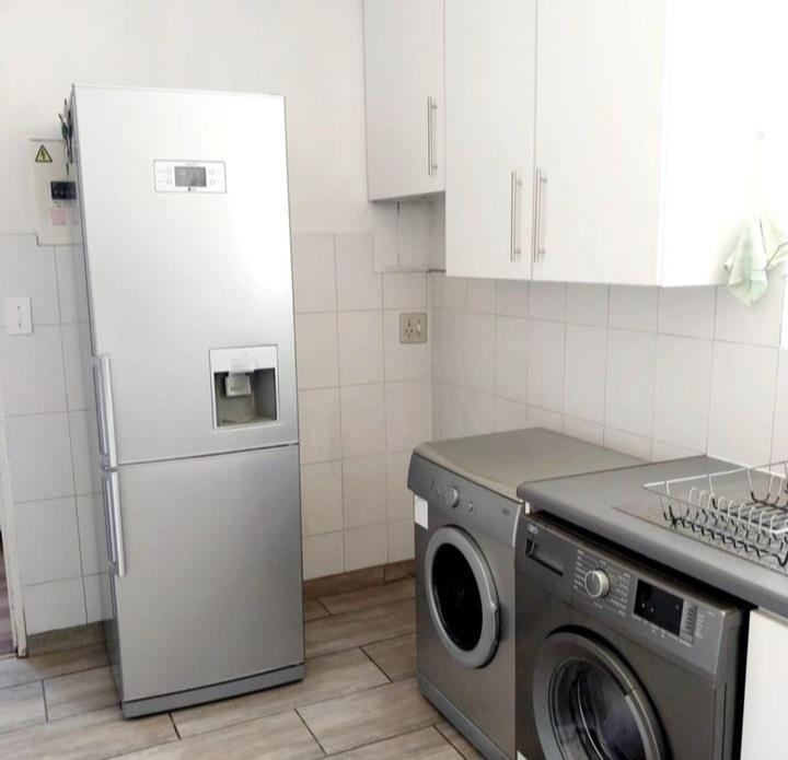 To Let 3 Bedroom Property for Rent in Sandton Central Gauteng