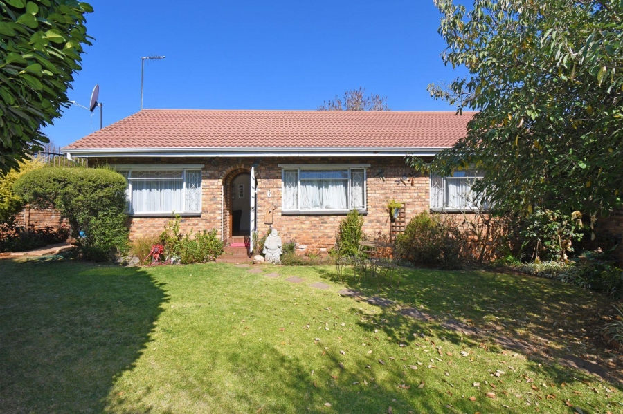 2 Bedroom Property for Sale in Klopperpark Gauteng